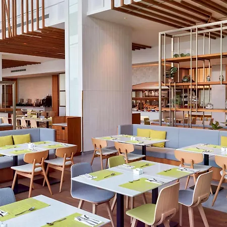 Hilton Garden Inn Kuwait-2