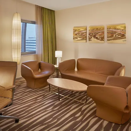 Hilton Frankfurt Airport-3