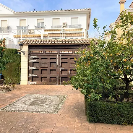 Apartamentos Caseria De Comares-3