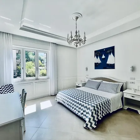 Palazzo Mauro Sorrento Luxury Rooms-2