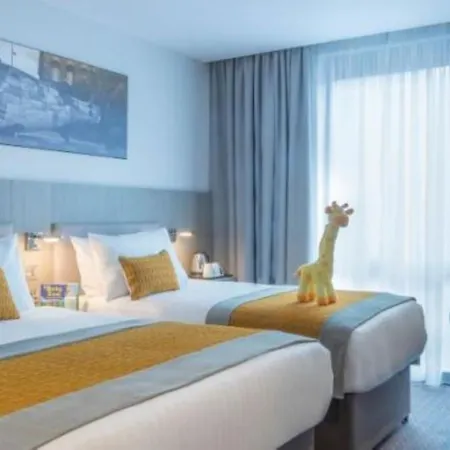 Maldron Hotel Merrion Road-3