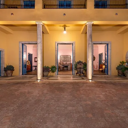 Casa Cuseni, Residenza d'artista, Museo e Giardino storico-3