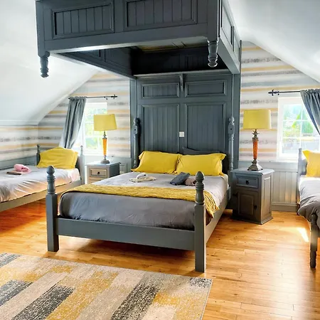 Dulrush Lodge Guest House, Restaurant And Self-Catering-2