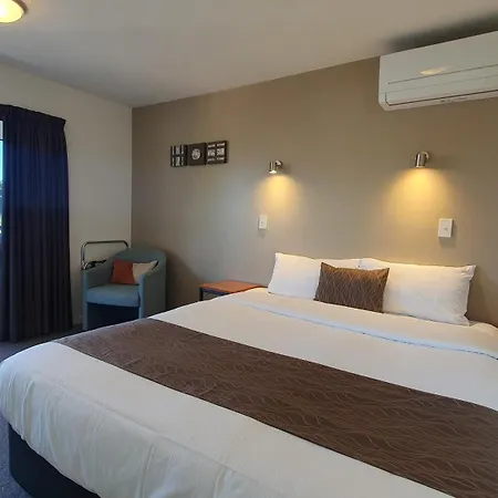 Airways Motel-2
