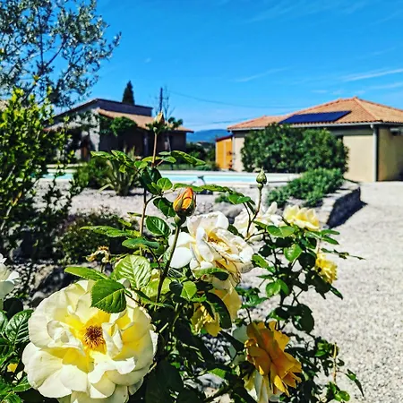 Villa Font Vive - Chambres d'hôtes avec Cuisine et calme absolu !-2