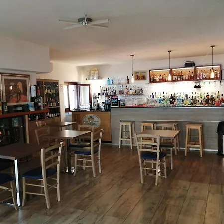 Malì Trevignano Piccolo Hotel-3