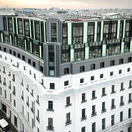 Hilton Garden Inn Bucharest Old Town-2