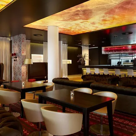 Park Plaza Amsterdam Airport-3