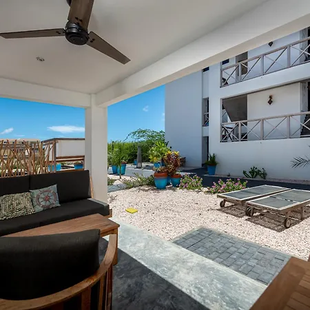 Bloozz Resort Bonaire-2