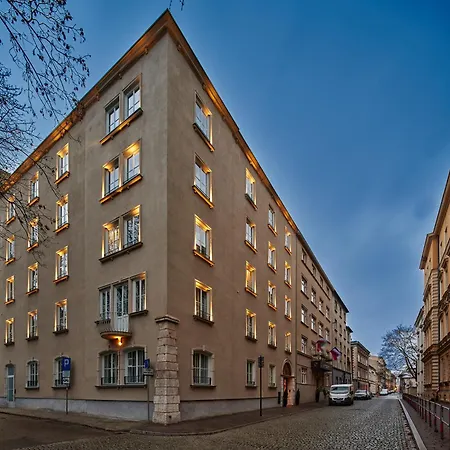 Garamond, A Tribute Portfolio Hotel, Krakow Old Town-3