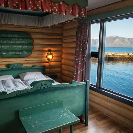 Leikanger Fjordhotel - Unike Hoteller-2