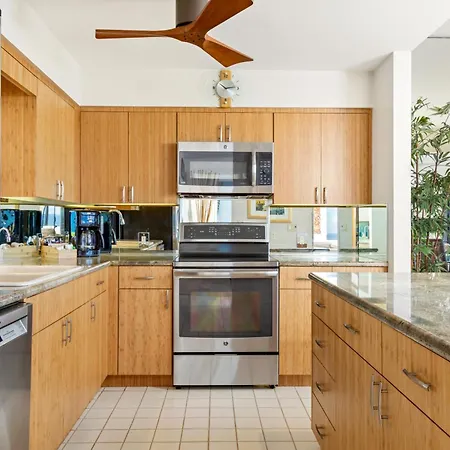 Makena Surf- Coraltree Residence Collection-2
