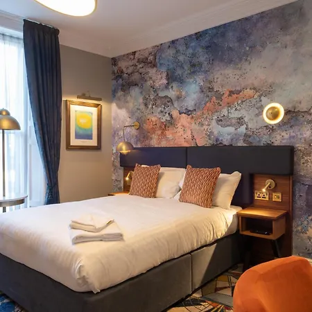 Keavan'S Port Hotel, Dublin-3