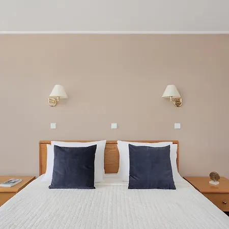 Sun Beach Hotel-2