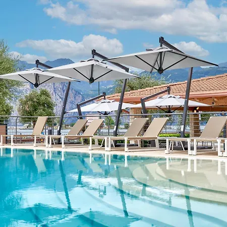 June Stay Lake Garda-3