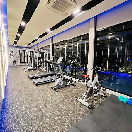 The Crystal Hotel Buriram - Formerly X2 Vibe Buriram-3