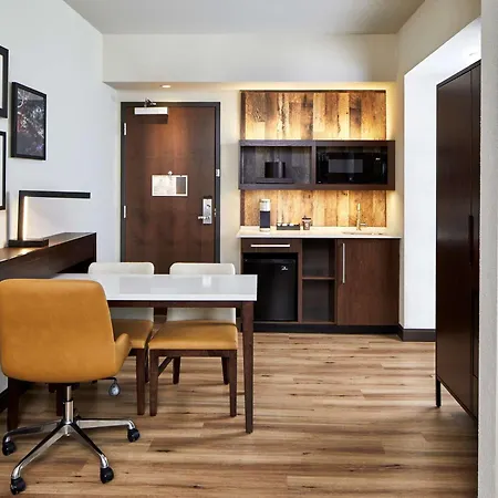 Embassy Suites By Hilton Nashville Downtown-2