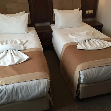 Golden Pen Hotel-2