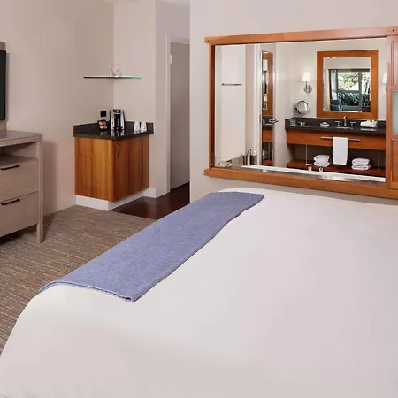 Chrysalis Inn & Spa Bellingham, Curio Collection By Hilton-2