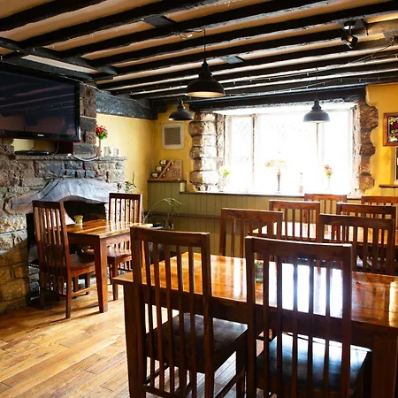 Coach House-2