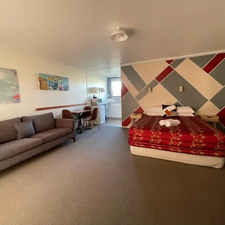 Alpine View Motel-2