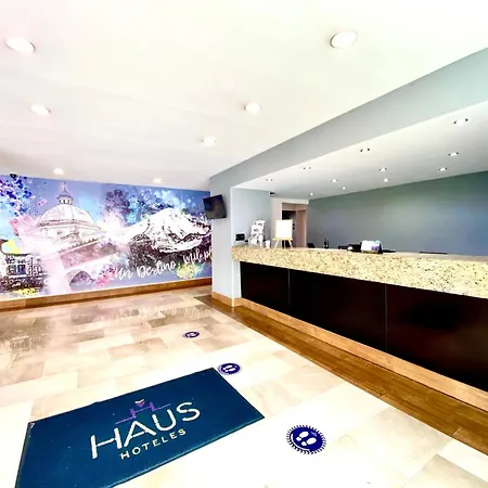 Hoteles HAUS-2