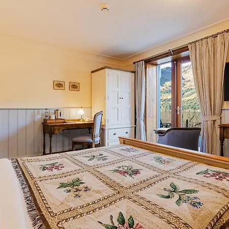 The Whispering Pine Lodge-2
