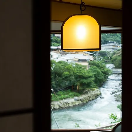 Hakone Yumoto Onsen Hotel Kajikaso-2