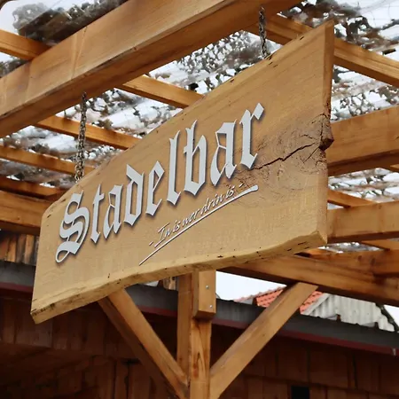Landsteakhaus-2