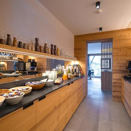 Garni Residence Alnoe - Adults Only Dolomites-3