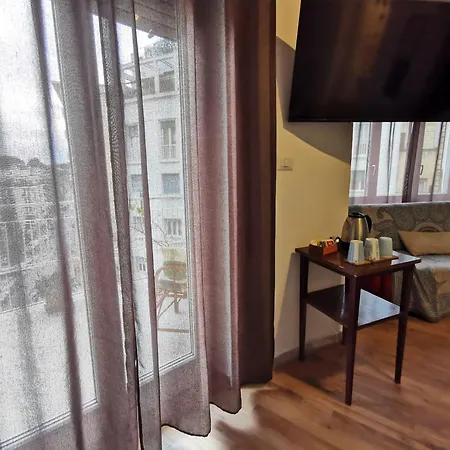La Finestra Sul Mondo Guest House-2