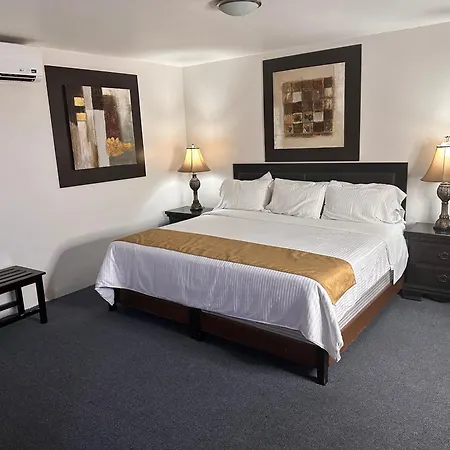 Hotel del Fresno-3