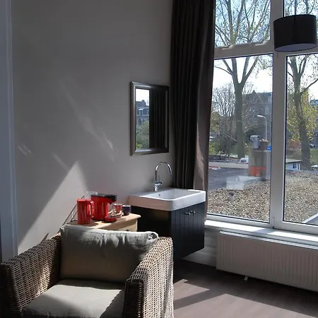 Bed&Breakfast Obrechtstraat-2