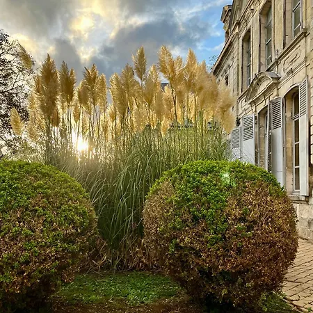 Chateau De Contay Guesthouse - 1753-2