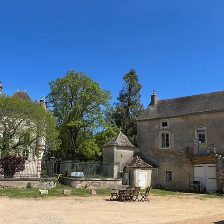 Château du Mauny, gîtes et chambres d'hôtes en Bourgogne-3