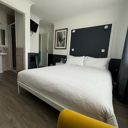 Orient B&B-3