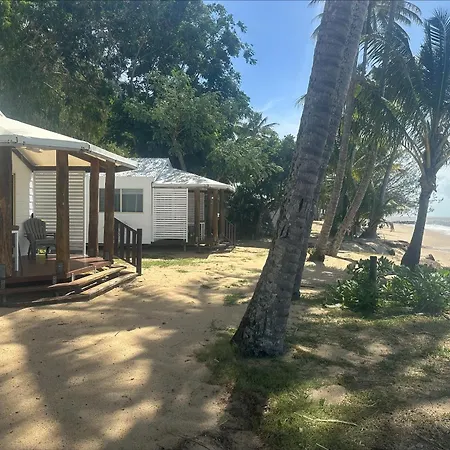 Ellis Beach Oceanfront Holiday Park-3