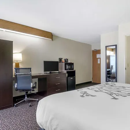 Sleep Inn Sea Tac Airport-3