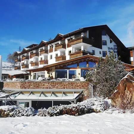 Hotel Pinei-2