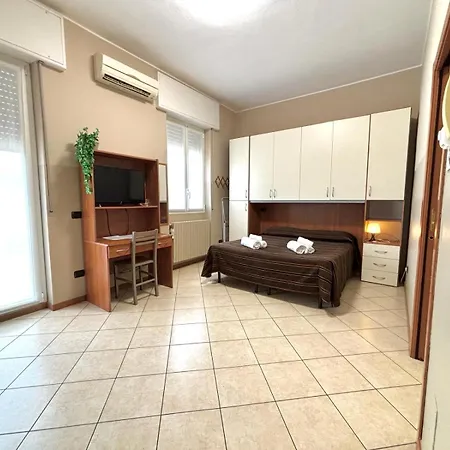 Residence Oasi Di Monza-3