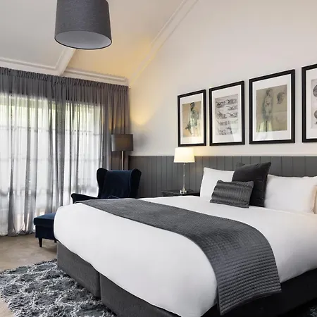 Mineral Springs Hotel Hepburn-2