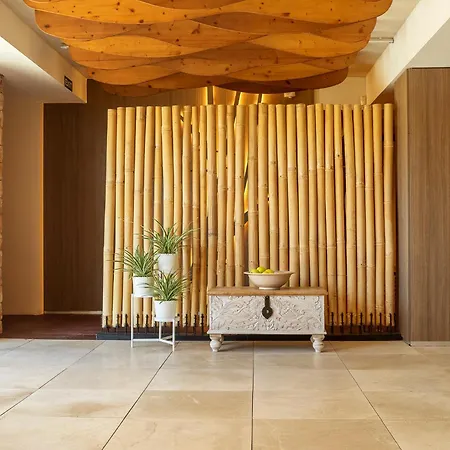 Melbeach Hotel & Spa - Adults Only-3