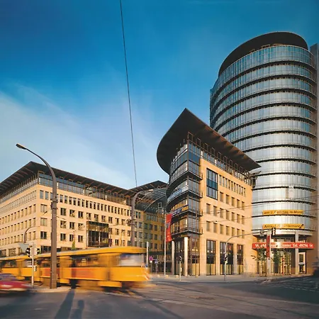 Hotel Elbflorenz Dresden-3