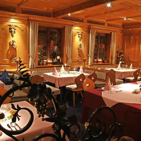 Hotel BurgGartenpalais-3