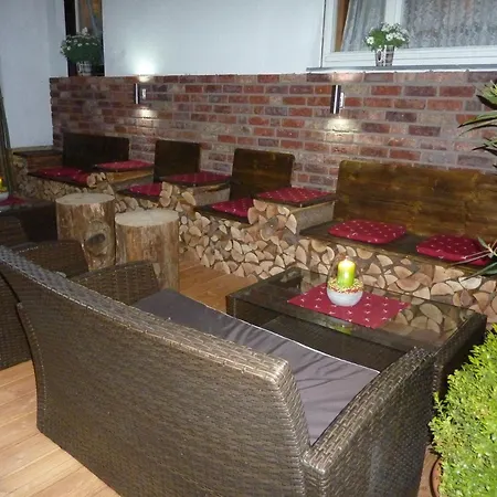 Hotel Schwarzenberg-3