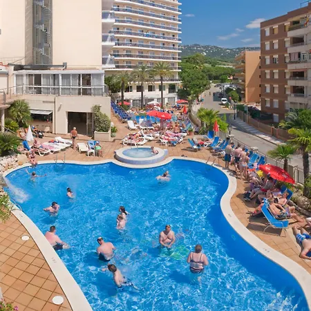 Hotel Oasis Park Splash-2