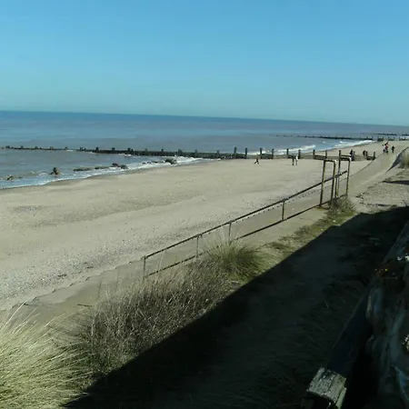 Seals Bacton-2