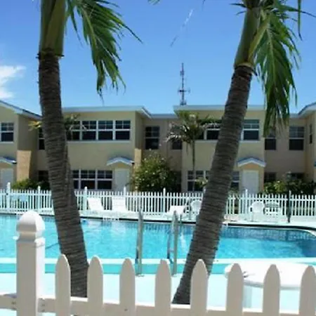 Barefoot Beach Resort-2
