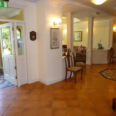 Loch Lein Country House-3
