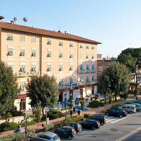 Grand Hotel Nizza Et Suisse-3